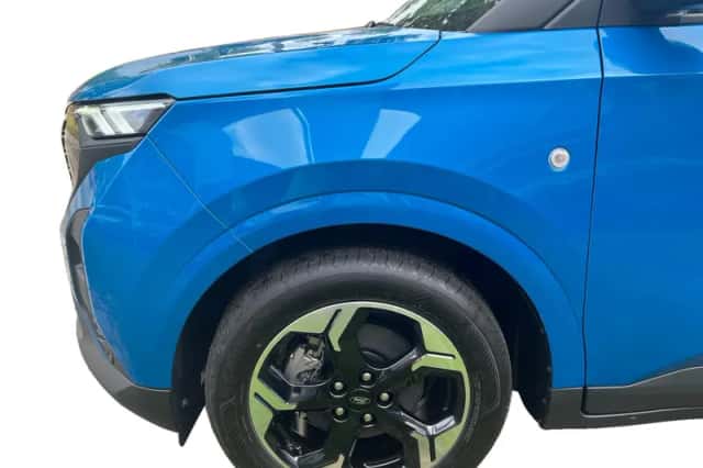 Ford E-Transit Courier (2026) thumbnail 9