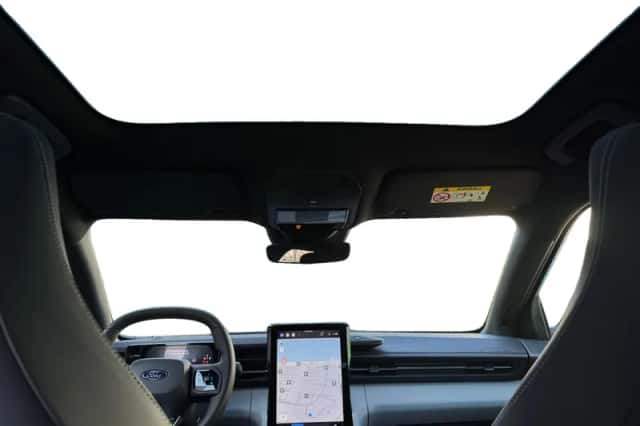 Ford Explorer (2025) thumbnail 22