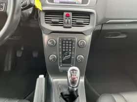 Volvo V40 (2013) thumbnail 11