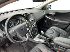 Volvo V40 (2013) thumbnail 16