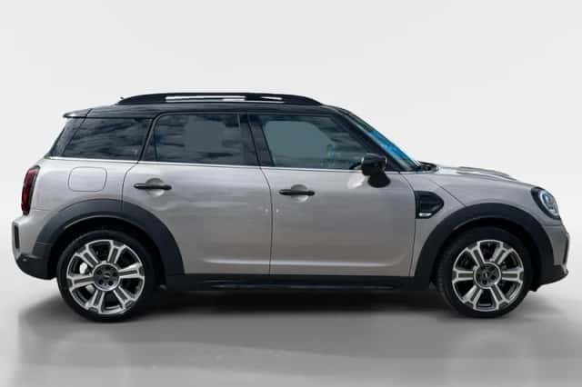 MINI Countryman (2022) thumbnail 5