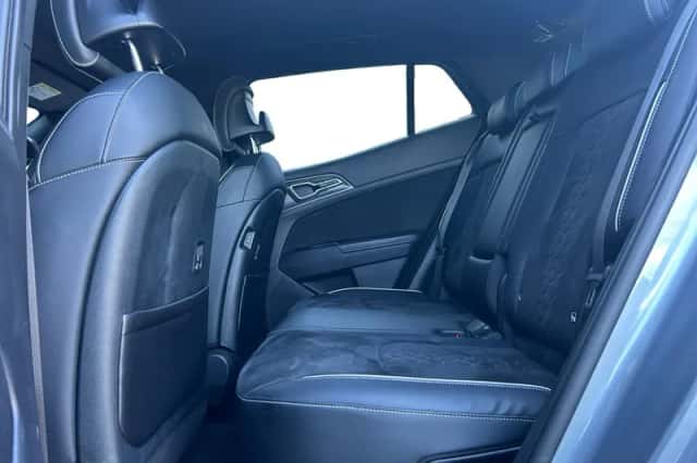 Kia Sportage (2023) thumbnail 11