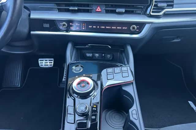 Kia Sportage (2023) thumbnail 12