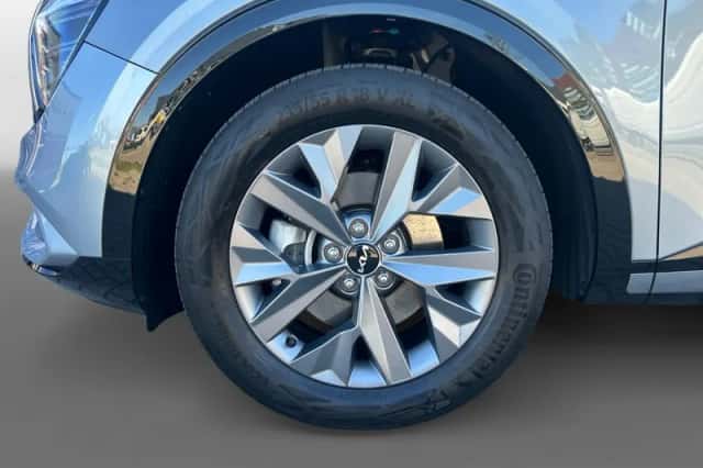 Kia Sportage (2023) thumbnail 16