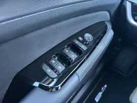 Kia Sportage (2023) thumbnail 28