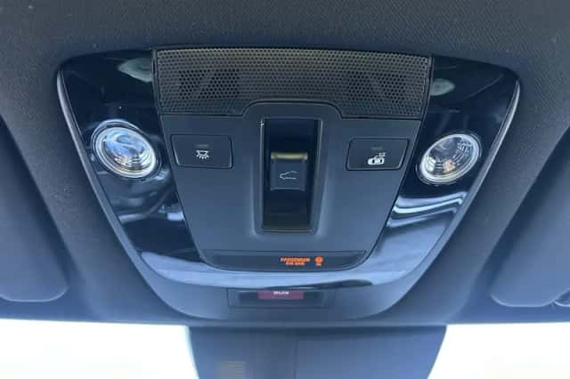 Kia Sportage (2023) thumbnail 38