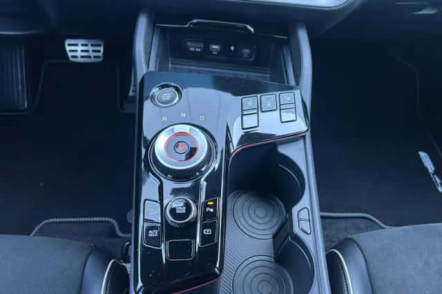 Kia Sportage (2023) thumbnail 41