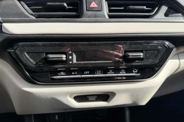 Suzuki Swift (2025) thumbnail 24