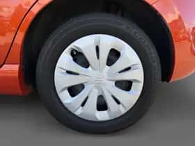 Suzuki Swift (2025) thumbnail 8
