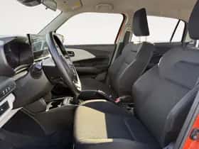 Suzuki Swift (2025) thumbnail 10