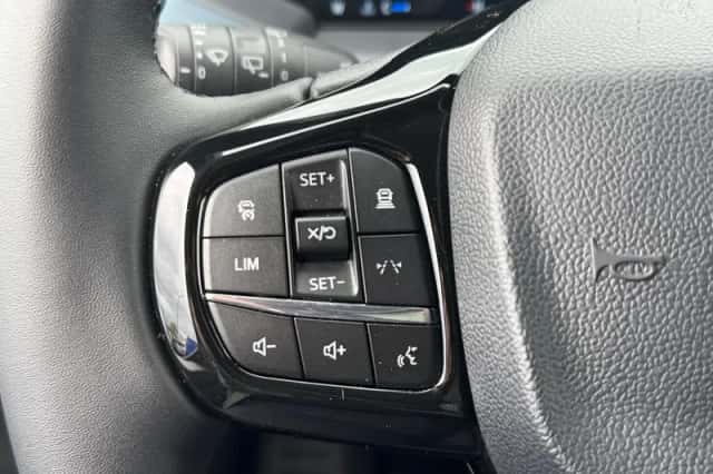 Ford Tourneo Custom (2025) thumbnail 25
