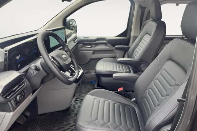 Ford Tourneo Custom (2025) thumbnail 15