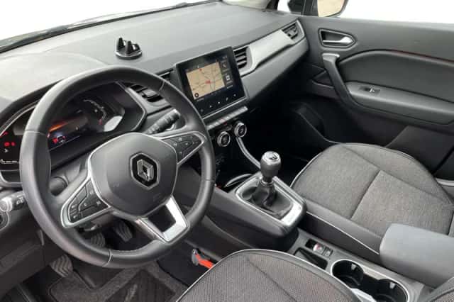 Renault Captur (2021) thumbnail 17