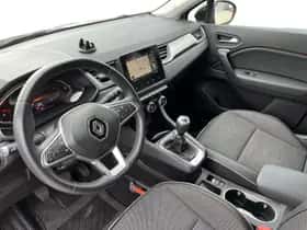Renault Captur (2021) thumbnail 17