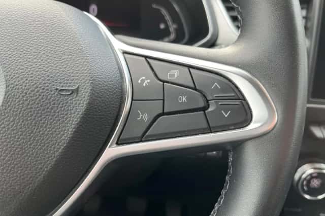 Renault Captur (2021) thumbnail 20
