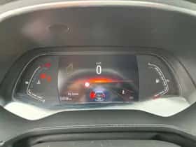 Renault Captur (2021) thumbnail 21