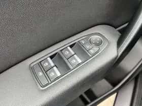 Renault Captur (2021) thumbnail 25