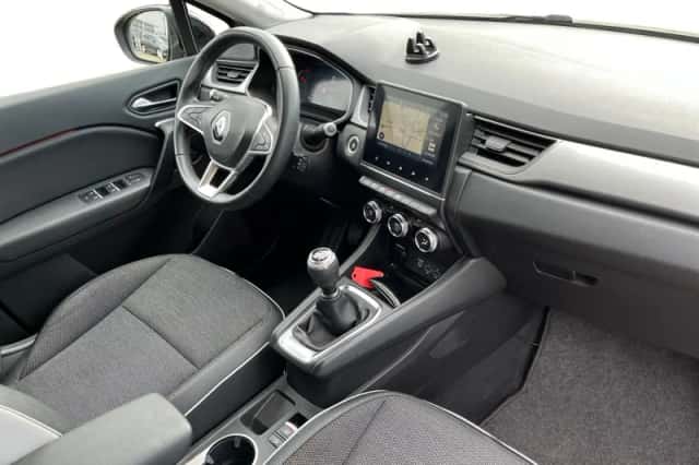 Renault Captur (2021) thumbnail 9
