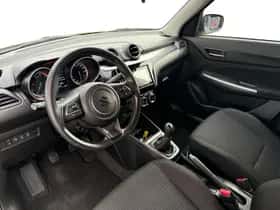 Suzuki Swift (2022) thumbnail 15