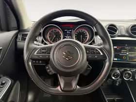 Suzuki Swift (2022) thumbnail 16
