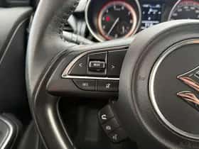 Suzuki Swift (2022) thumbnail 17