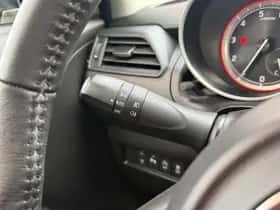 Suzuki Swift (2022) thumbnail 26