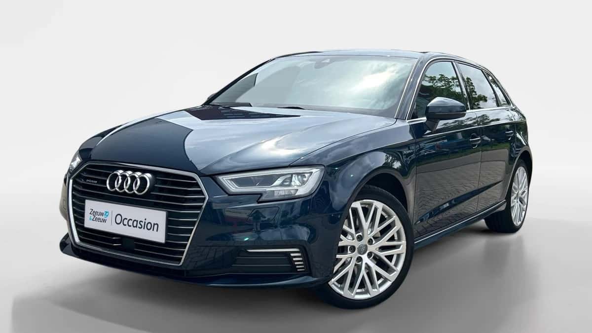 Audi A3 (2018) — foto 1