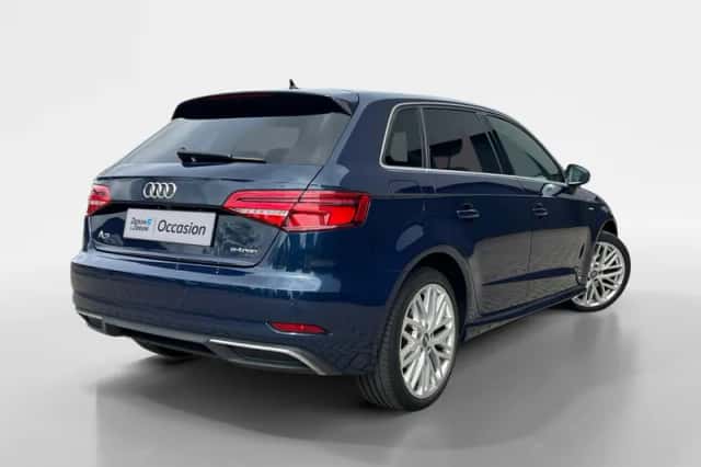 Audi A3 (2018) thumbnail 2