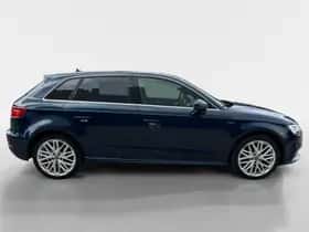 Audi A3 (2018) thumbnail 12