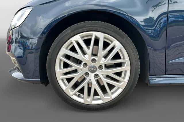 Audi A3 (2018) thumbnail 7