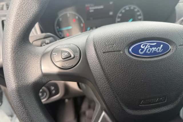 Ford Transit Connect (2024) thumbnail 18