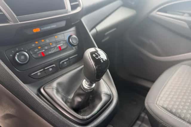 Ford Transit Connect (2024) thumbnail 19