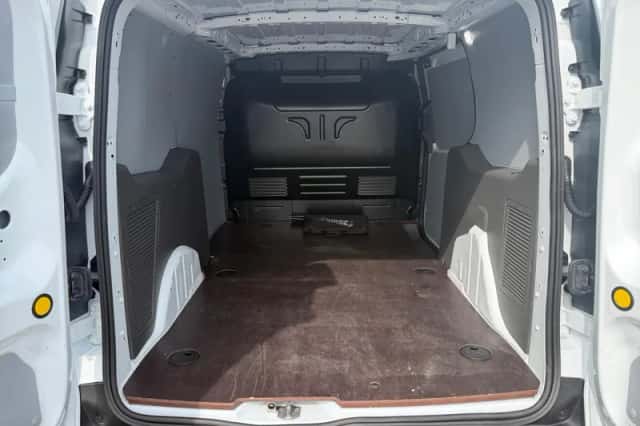 Ford Transit Connect (2024) thumbnail 10