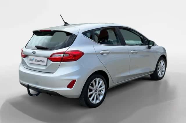 Ford Fiesta (2020) thumbnail 2