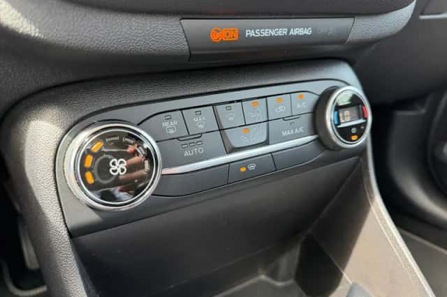 Ford Fiesta (2020) thumbnail 26