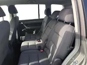 Volkswagen Touran (2008) thumbnail 17