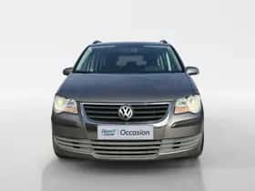 Volkswagen Touran (2008) thumbnail 4