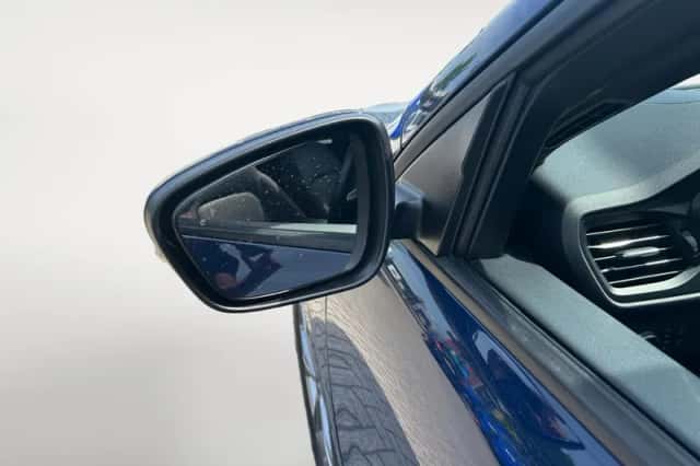Ford Kuga (2022) thumbnail 12