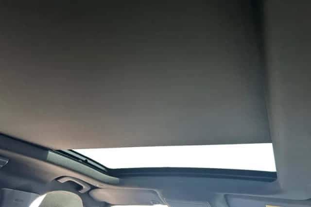 Ford Kuga (2022) thumbnail 17