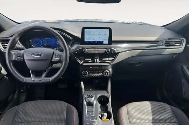 Ford Kuga (2022) thumbnail 24