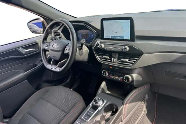 Ford Kuga (2022) thumbnail 9