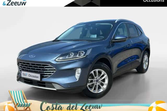 Ford Kuga (2022) thumbnail 1
