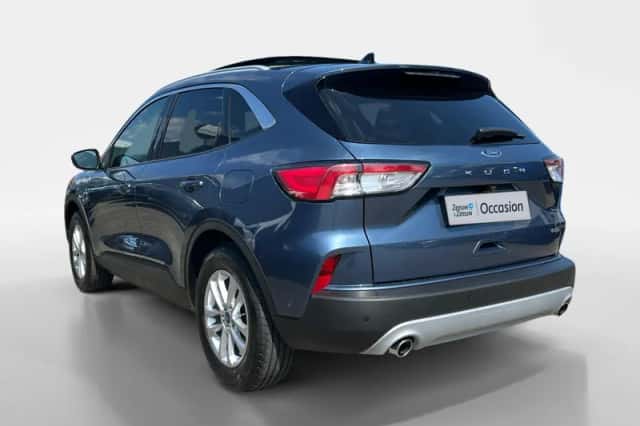 Ford Kuga (2022) thumbnail 2