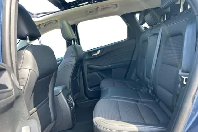 Ford Kuga (2022) thumbnail 11