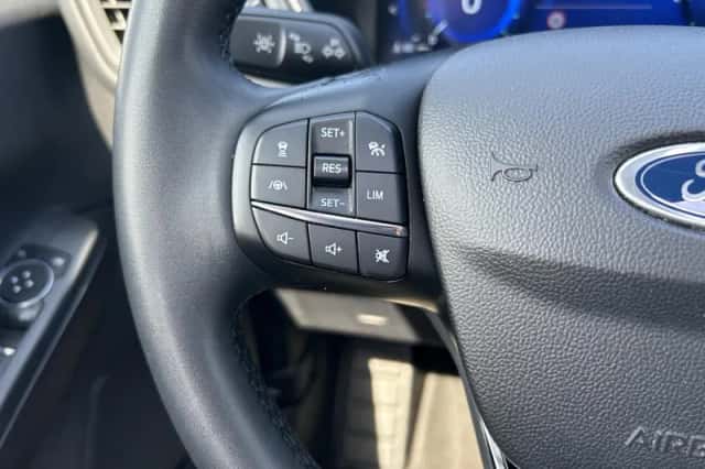 Ford Kuga (2022) thumbnail 20