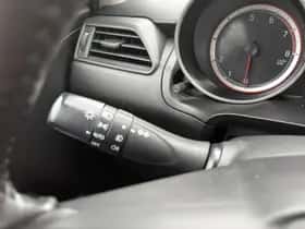 Suzuki Swift (2020) thumbnail 11