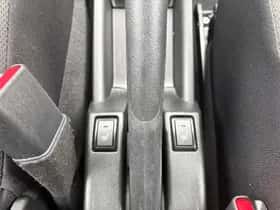 Suzuki Swift (2020) thumbnail 12