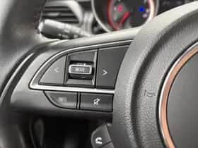Suzuki Swift (2020) thumbnail 18