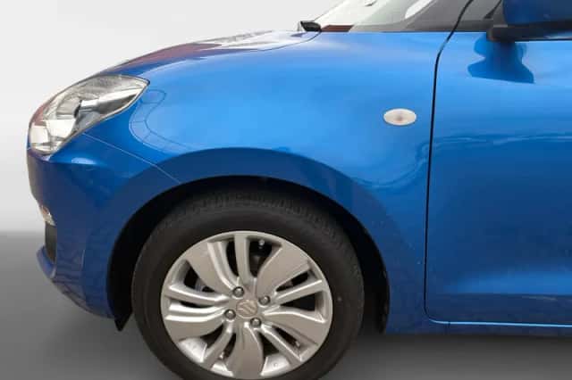 Suzuki Swift (2020) thumbnail 8