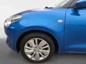 Suzuki Swift (2020) thumbnail 8
